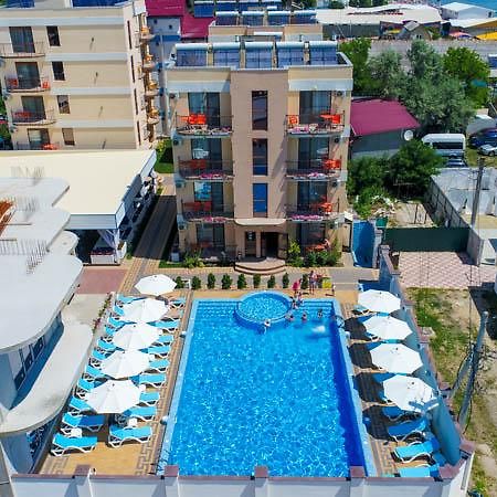 Hotel Grand More Zatoka Zewnętrze zdjęcie