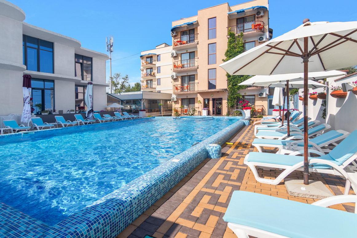Hotel Grand More Zatoka Zewnętrze zdjęcie
